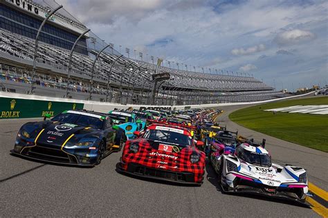 Rolex 24 hour daytona 2023